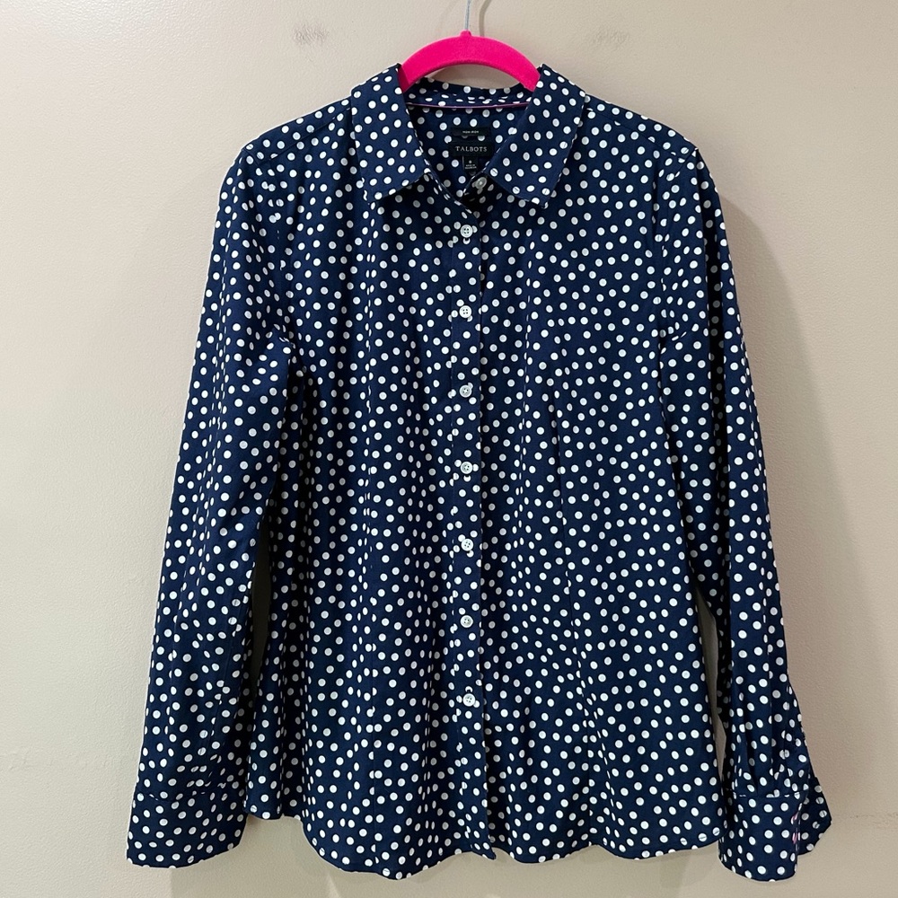 Talbots Blue White Polka Dot Long Sleeve Button Up Shirt Non Iron Women's 8